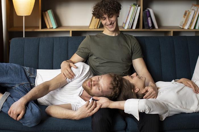 Bisexual Dating in UK