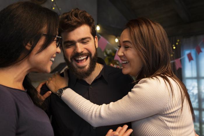 threesome dating in Scotland